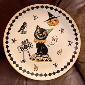 Creep Show Black Cat Vintage Style Halloween Dinner Plate - Ghost Pumpkins Crow